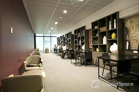 The Executive Centre - Three International Towers