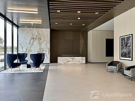 Lucid Private Offices | McKinney - Craig Ranch