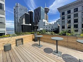 HQ | Paris, Olympiades