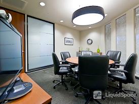 Regus | Howard Hughes Parkway