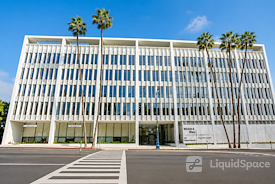 (BH3) Premier Workspaces - Beverly Hills Triangle 3