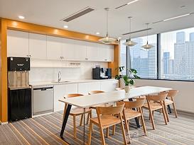 Regus | Hangzhou, Spotlight Center