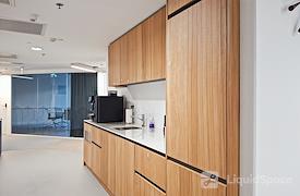 SPACES | Vienna, Francis