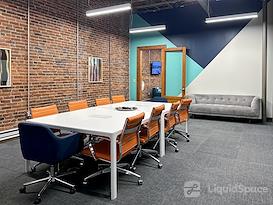 Spaces | IN, Indianapolis - S Meridian St