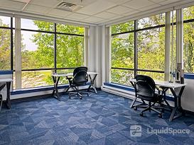 HQ | PA, Center Valley - Saucon Creek Rd