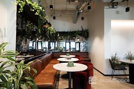 560 Flex by Cummins Station