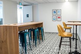 Workhaus | Dundas