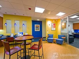 Regus | Two Prudential Plaza