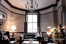 The Drayton - 1 Bedford Row