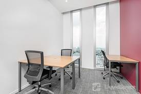 Regus | Bangkok, Bhiraj Tower At Bitec