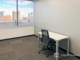 HQ | MI, Detroit - Jefferson Ave