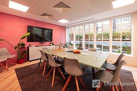 RIVVIA - Covent Garden