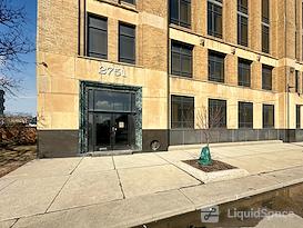 HQ | MI, Detroit - Jefferson Ave