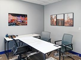 HQ | CA, Escondido - N Rose St