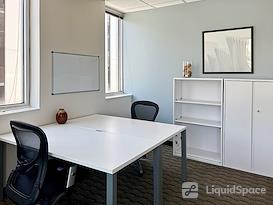 Regus | Southpark Fairview (Office Suites Plus)