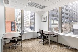 Regus | 600 Third Avenue
