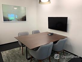 Industrious - Embarcadero