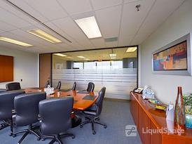 Regus | Northbrook Botanic Gardens