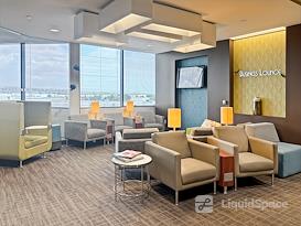 Regus | Centerpointe