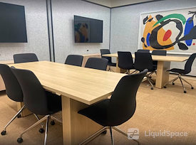 WeWork | 167 North Green Street