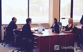 580 Executive Center