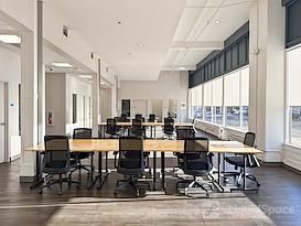 HQ | WV, Charleston - Quarrier St