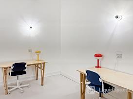 HQ | NY, Long Island City - 21st Street