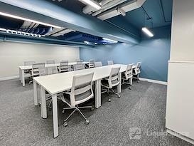 Regus | Quezon City, Triumph Square