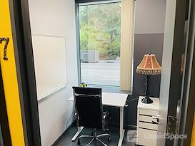 The Muse Rooms Toluca Lake Barham