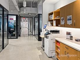 SPACES | 145 W Broadway