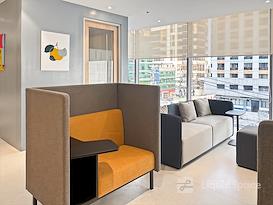 Regus | Makati, Victoria de Makati