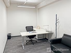 Regus | CA, Campbell - Orchards City Dr