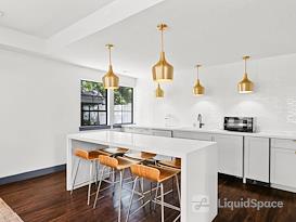 Apt CoWork at Cottonwood Apartments