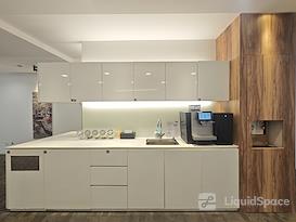 Regus | Chengdu, China Resources Building