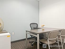 Regus | First Tennessee Plaza