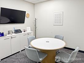 Regus | Lisle - Corporate Lakes 1