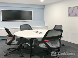 HQ | Bangkok, Teo Hong Silom Building