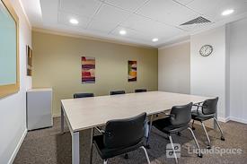 Regus | Istanbul, Besiktas Selenium