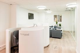 HQ - Paris République