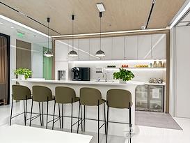 SPACES | Shanghai, Jinmao Tower