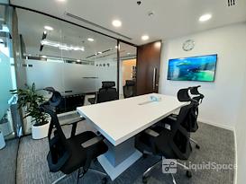 Boulevard Plaza Tower One | Level 3