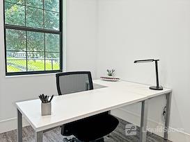 Regus | FL, Jacksonville - Fortune Pky