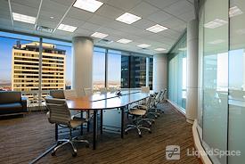 Avanti Workspace - Wells Fargo Center