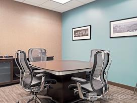 Regus | Americas Tower