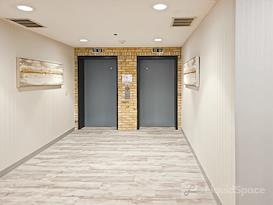 Regus || Minneapolis - Washington Ave