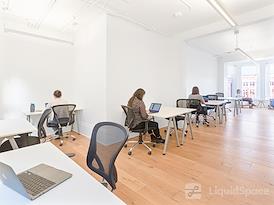 Expansive - West Loop