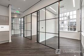 Regus | Karachi, Financial District