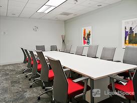 Regus | Melville Expressway II
