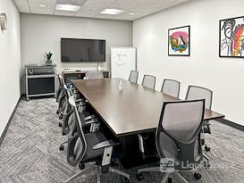 Regus | CA, Woodland Hills - Trillium Towers Center