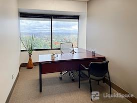 Regus | Foster Plaza